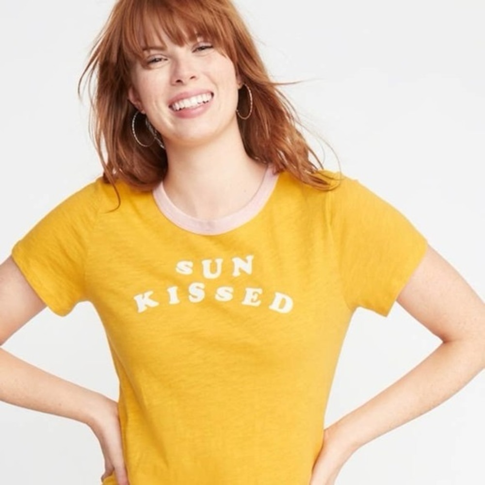 OLD NAVY Sun Kissed Yellow Short Sleeve Graphic T-Shirt